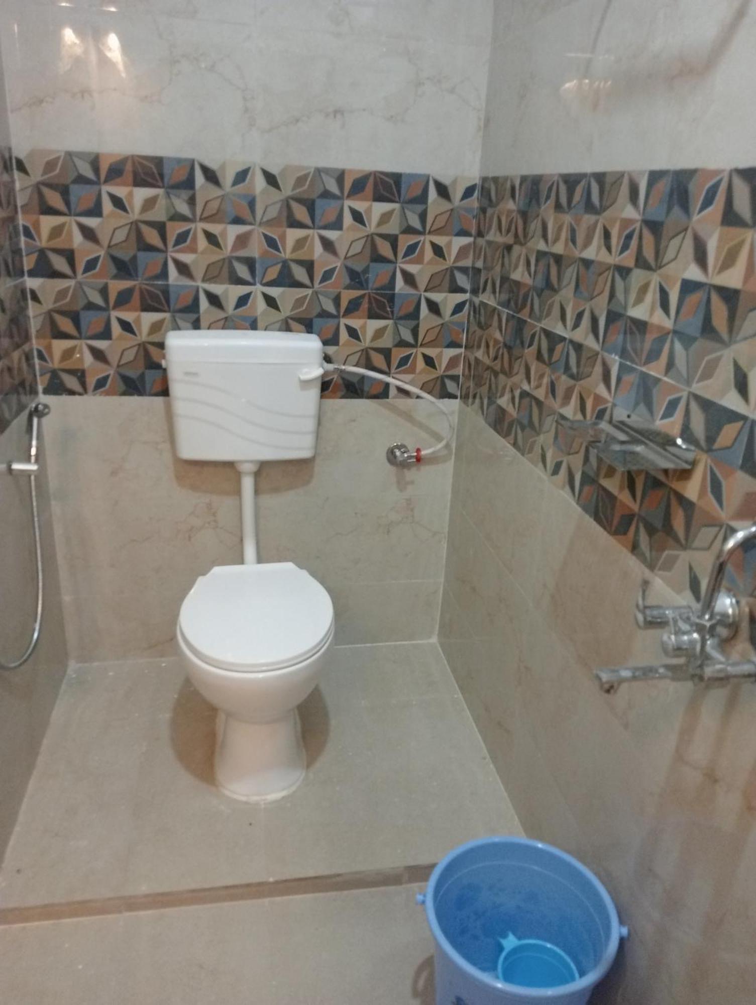 Rudra Guest house *